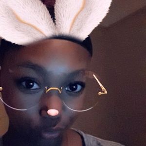 Meet your Posher, Destiny